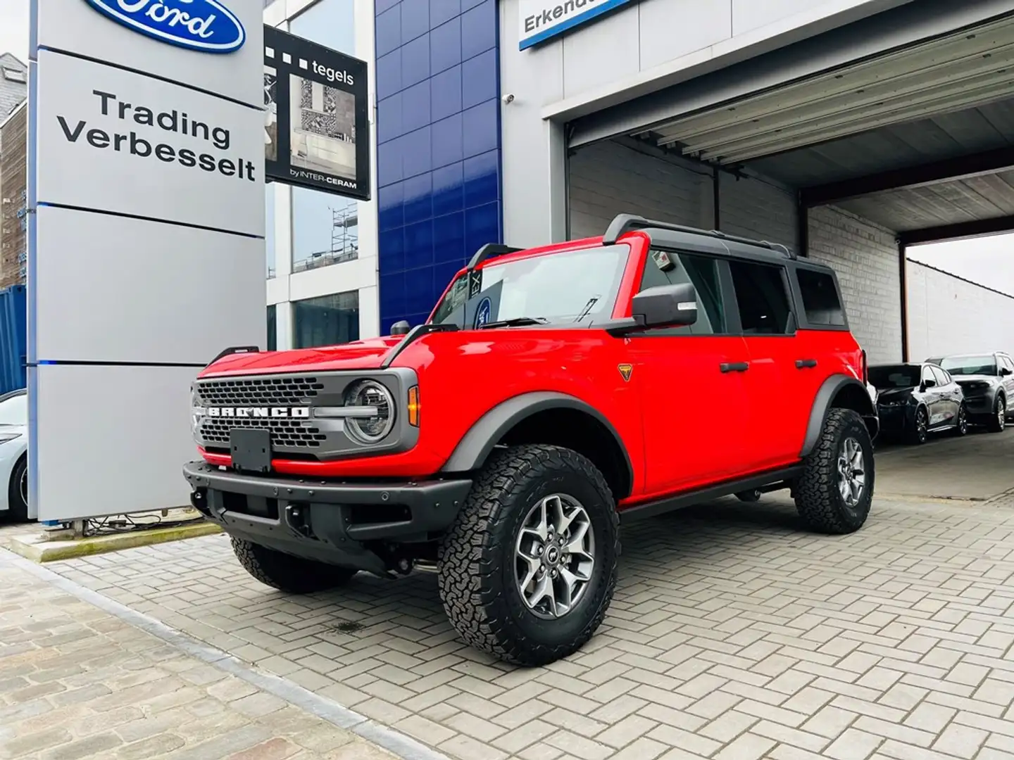 Ford Bronco 2.3 Ecoboost / Badlands 4D / 4X4 Automaat Rouge - 1