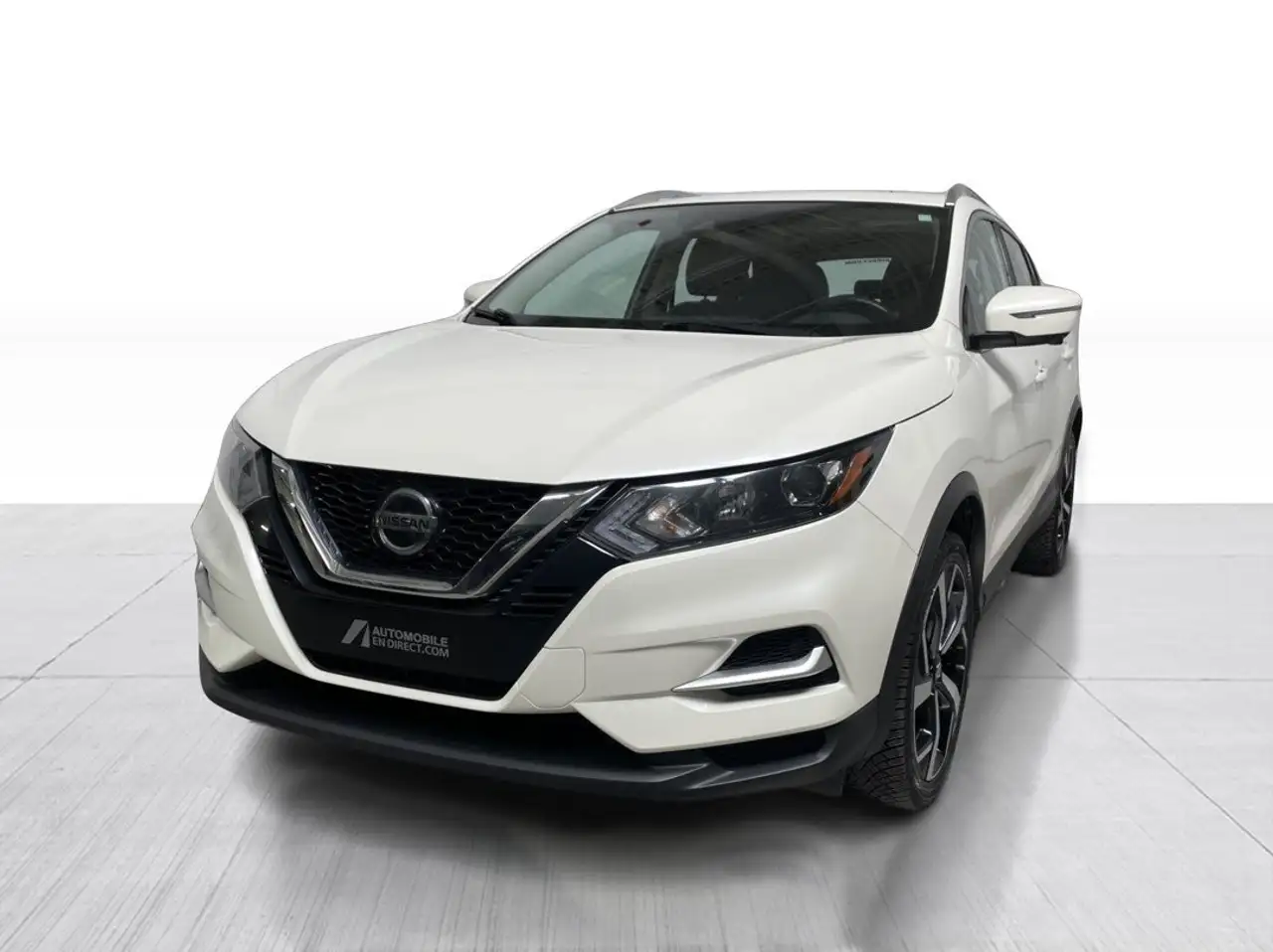 Nissan Qashqai снимка Nissan Qashqai