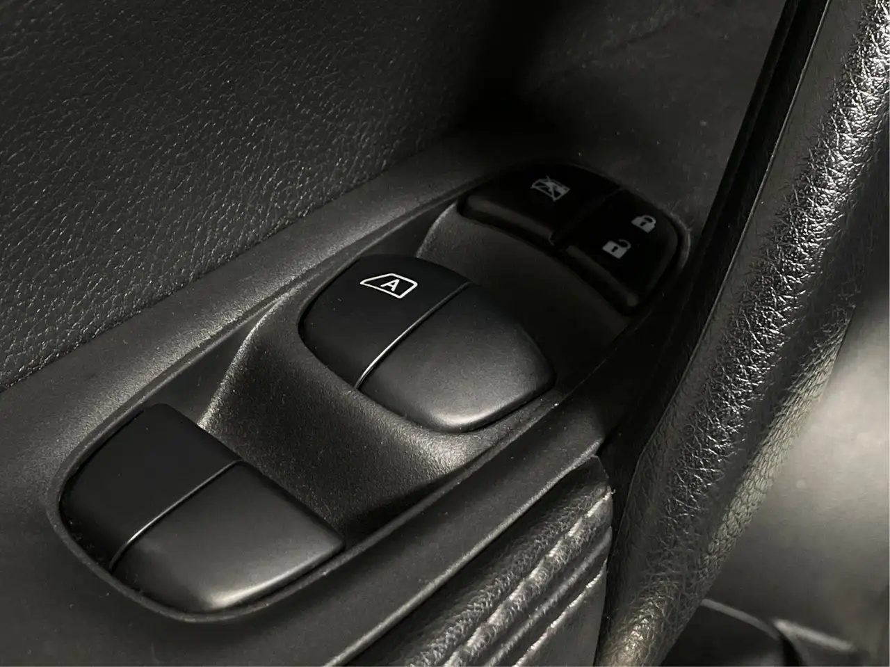 Nissan Qashqai снимка Nissan Qashqai