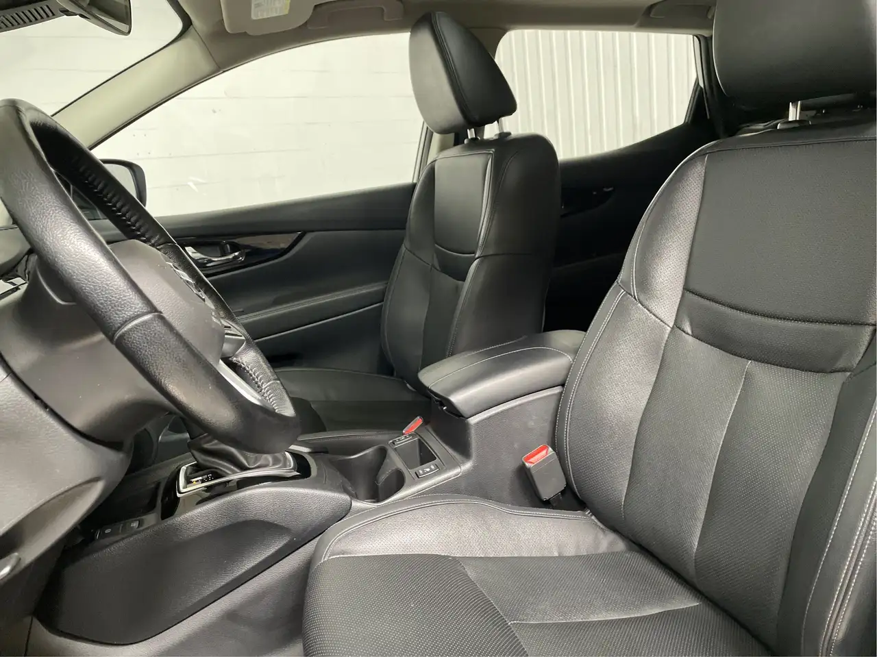 Nissan Qashqai снимка Nissan Qashqai