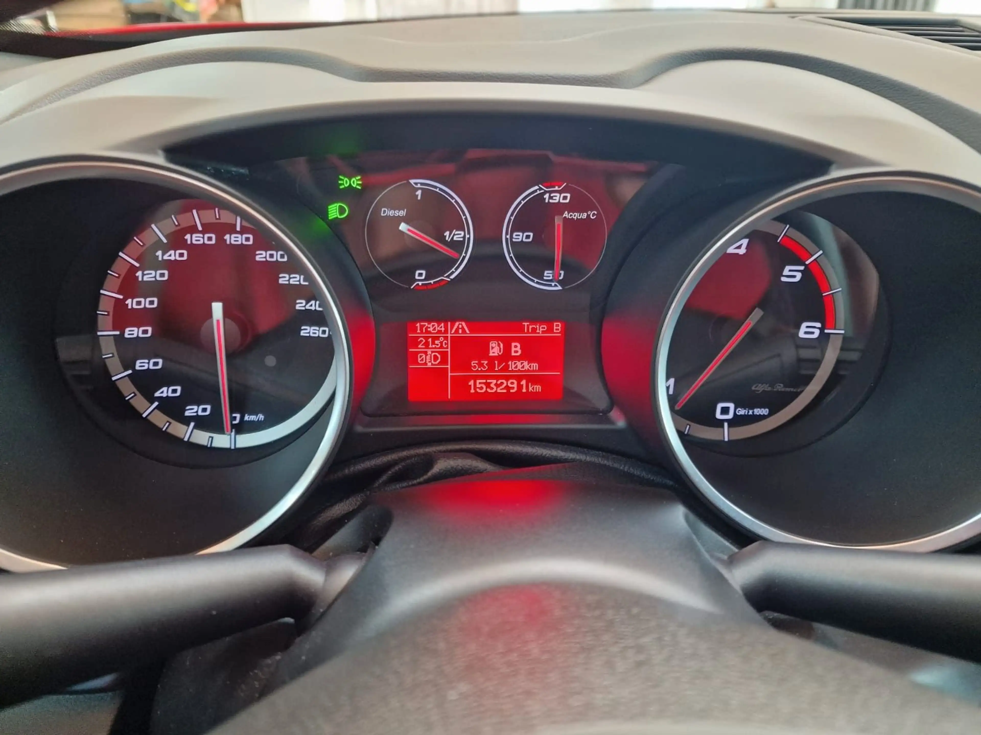 Alfa Romeo Giulietta Turismo — photo 14