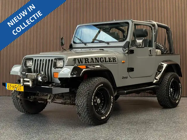 Jeep Wrangler 4.0i Softtop | V6 | APK 30-08-2027 | Softtop en ha