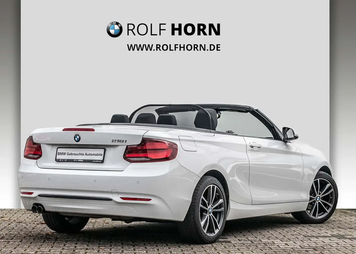 BMW 218 i Cabrio Sport Line Navi PDC Sitzhz LED Klima Weiß - 2
