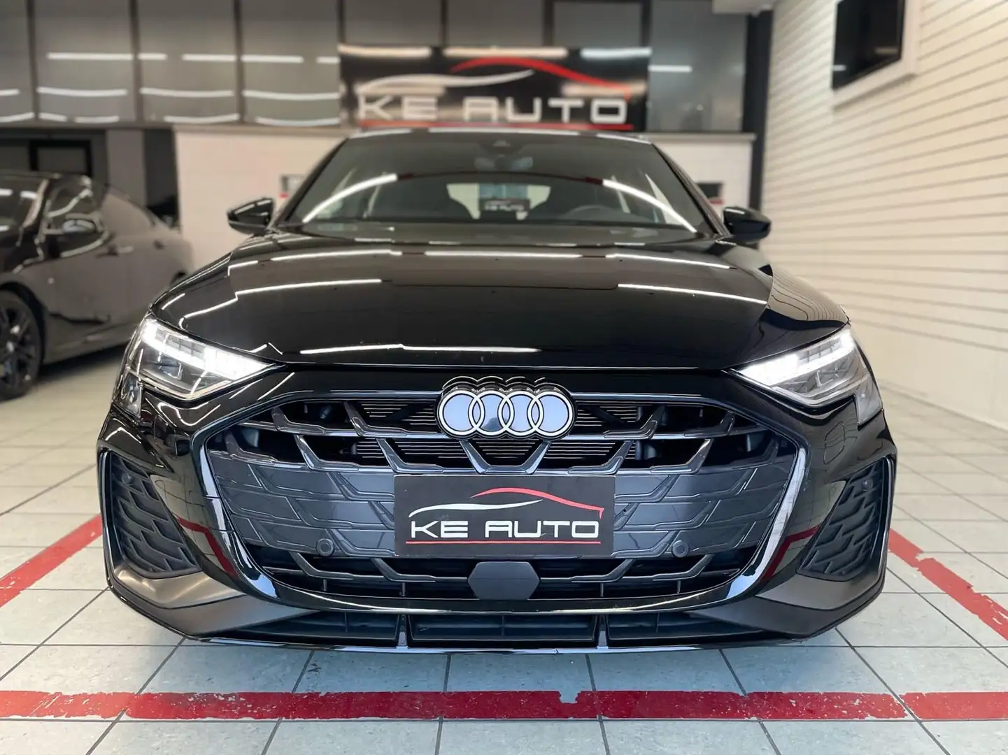 Audi A3 Sportback 35 2.0 tdi S line edition s-tronic Schwarz - 2