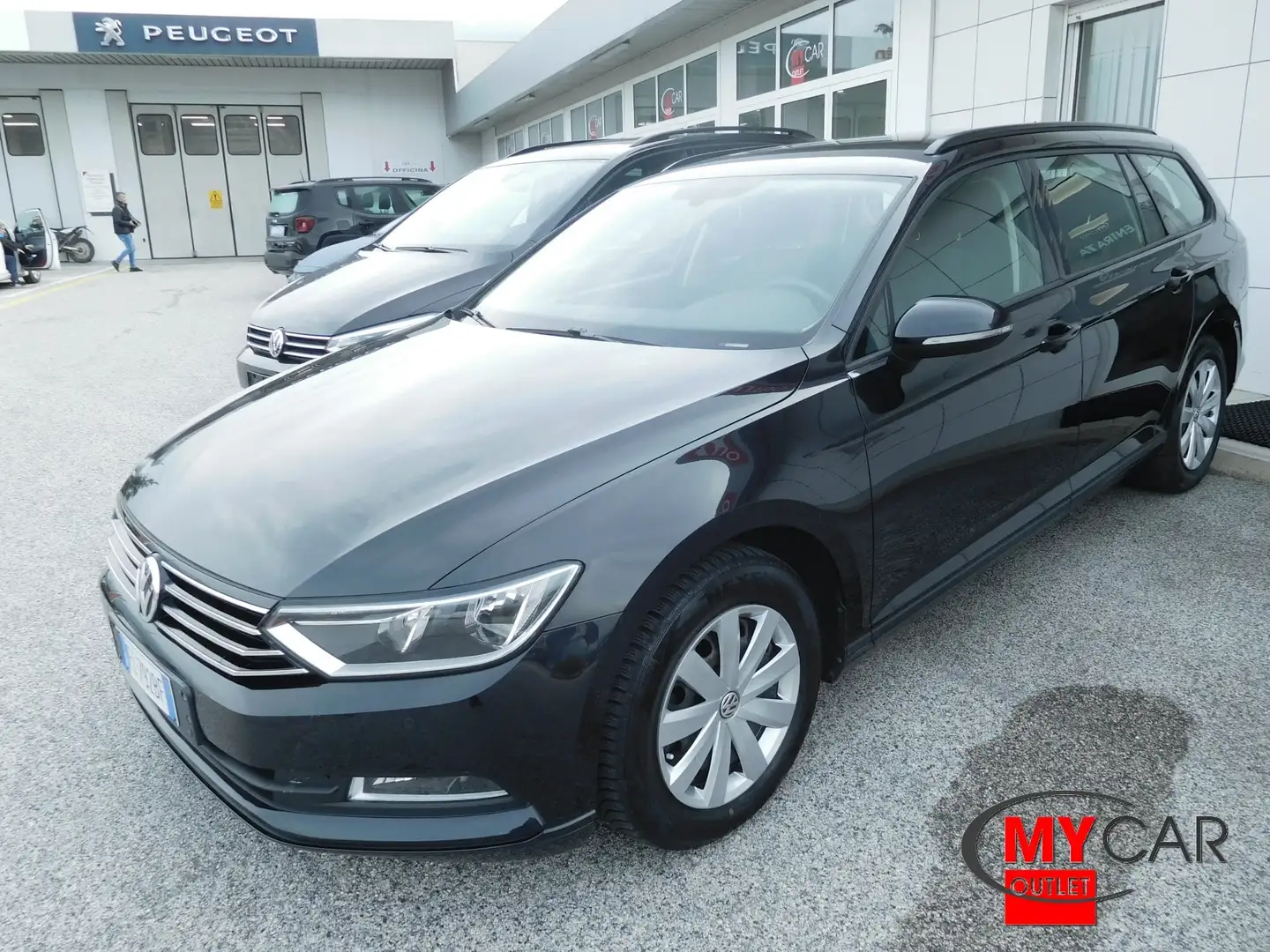 Volkswagen Passat Variant Businessline 2.0 TDI DSG BlueMotion Tech. Nero - 1