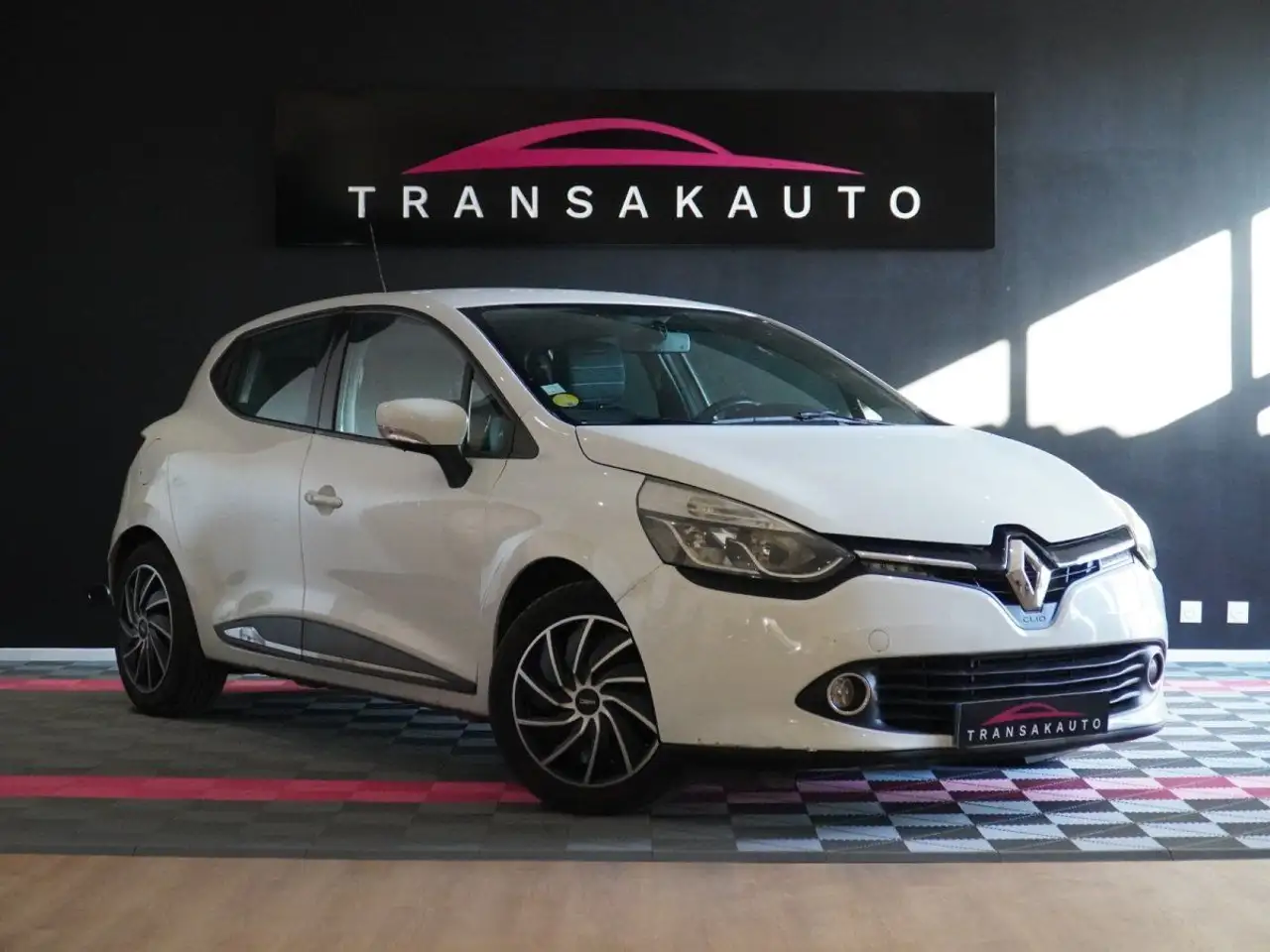 Renault Clio IV BUSINESS dCi 75 Energy 5Places