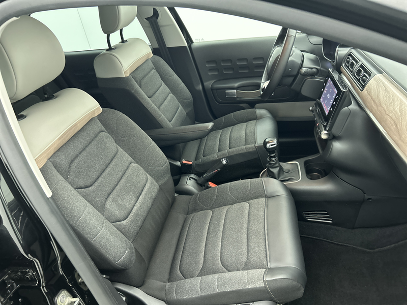 Citroen C3 1.5 HDi 102PK Shine / Distributie riem Vervangen b — photo 44