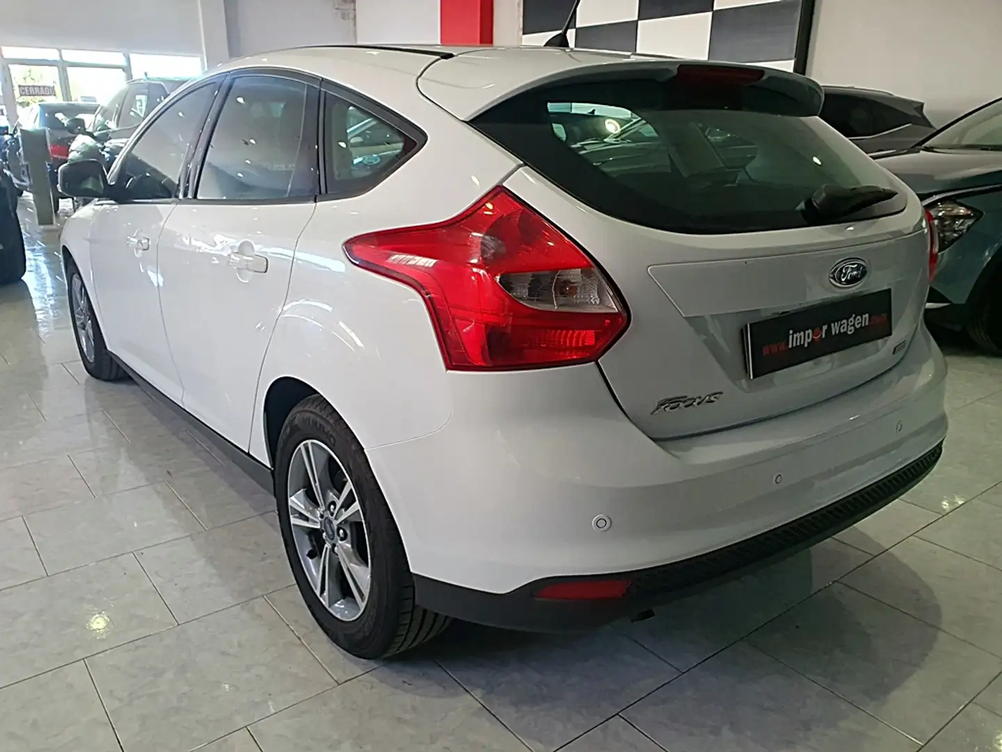 Ford Focus 1.0 Ecoboost Auto-S&S Titanium 125 Blanco - 2