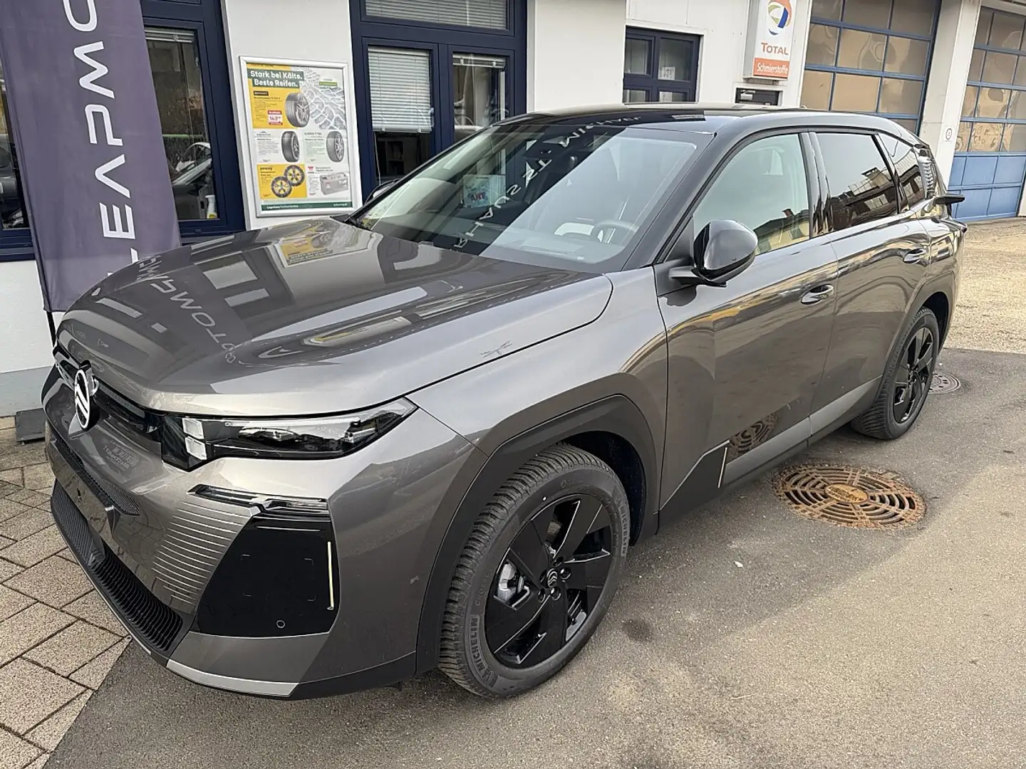 Citroen C5 Aircross mHEV 145 Max Aut. Grau - 1