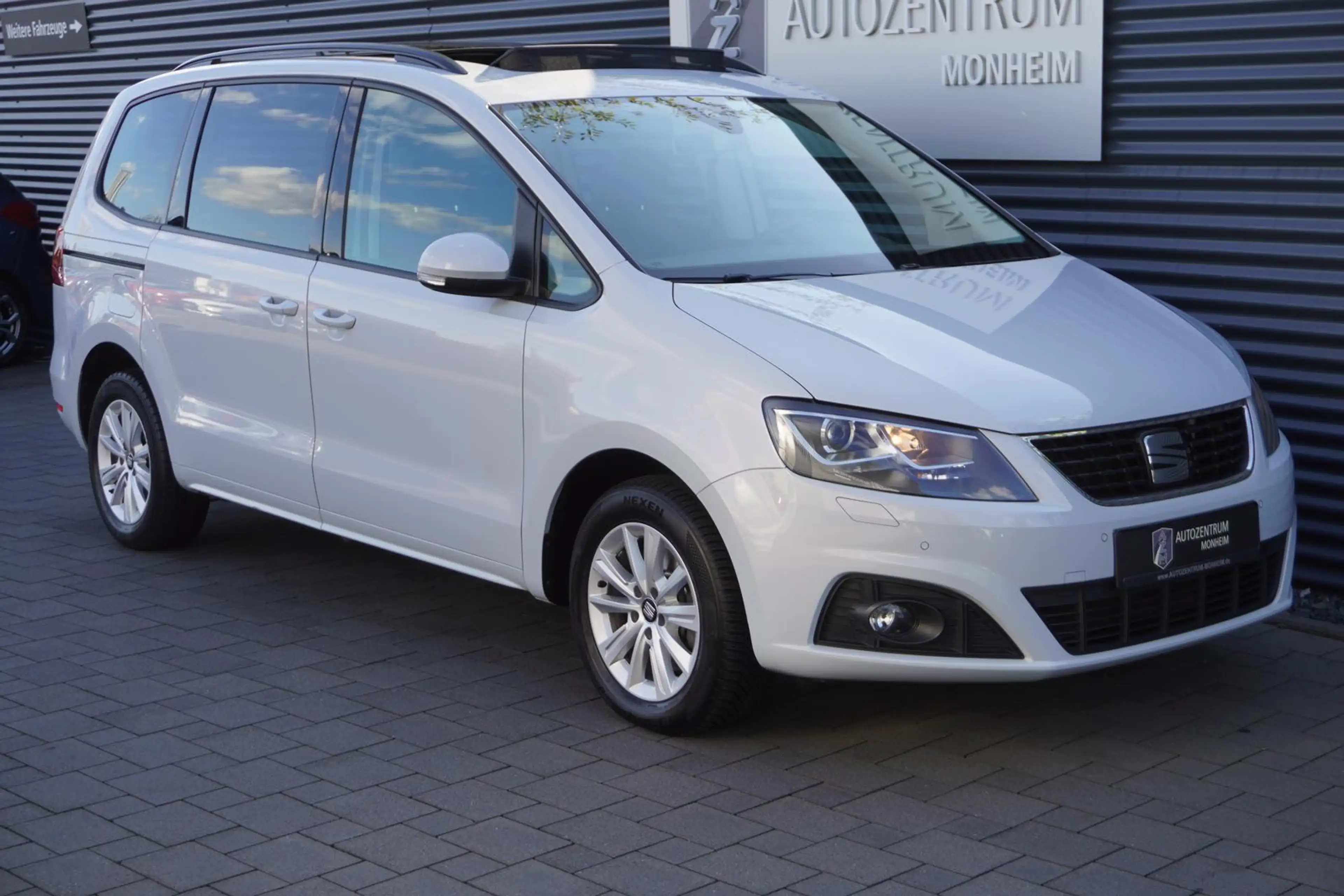 SEAT Alhambra 1.4 TSI STYLE|7-SITZER|KAMERA|APPLE|DAB — photo 3