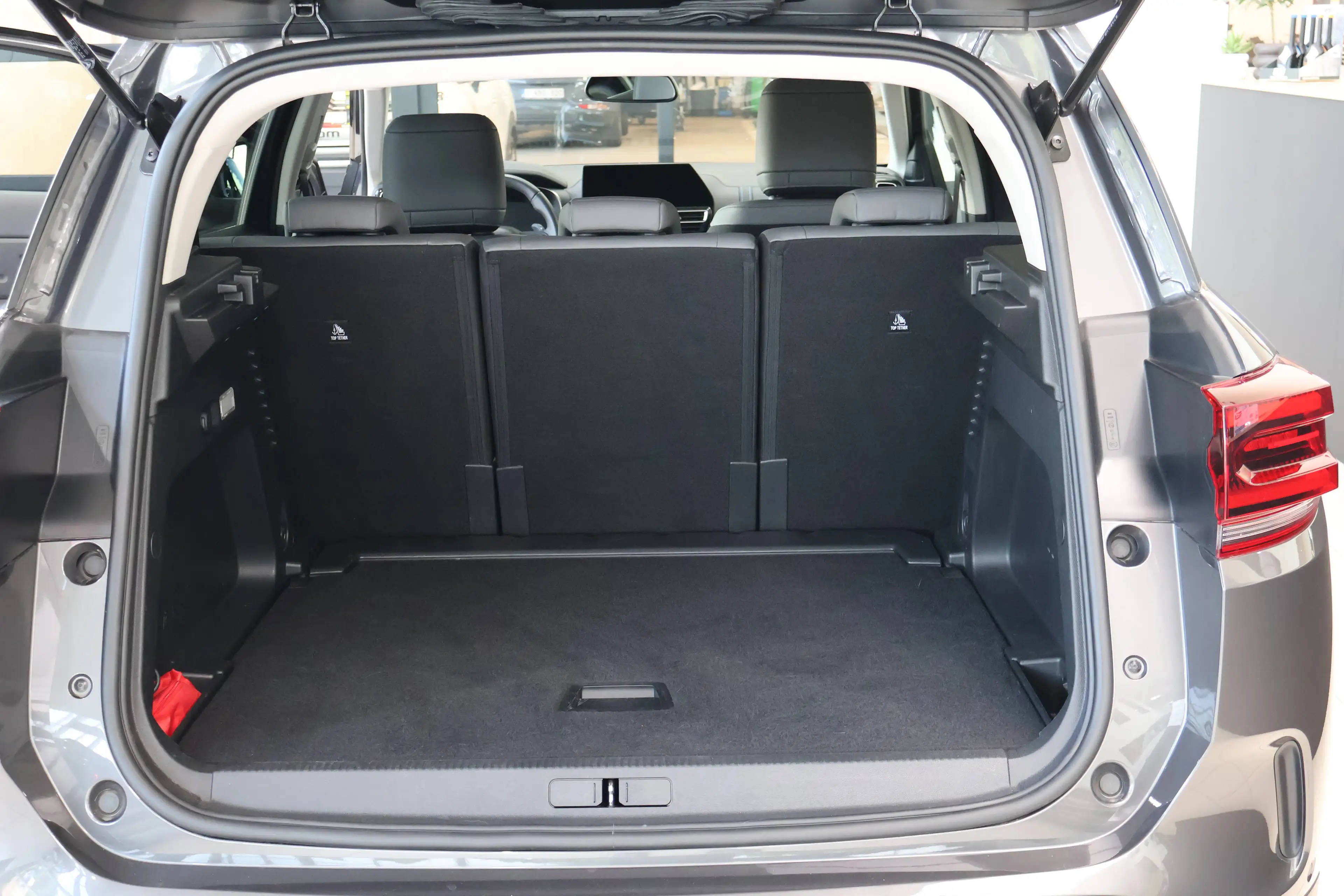 Citroen C5 Aircross 1.2 HYBRID 136PK e-DCS6 / TREKHAAK / CAMERA / KEYLESS / NAVI — photo 12