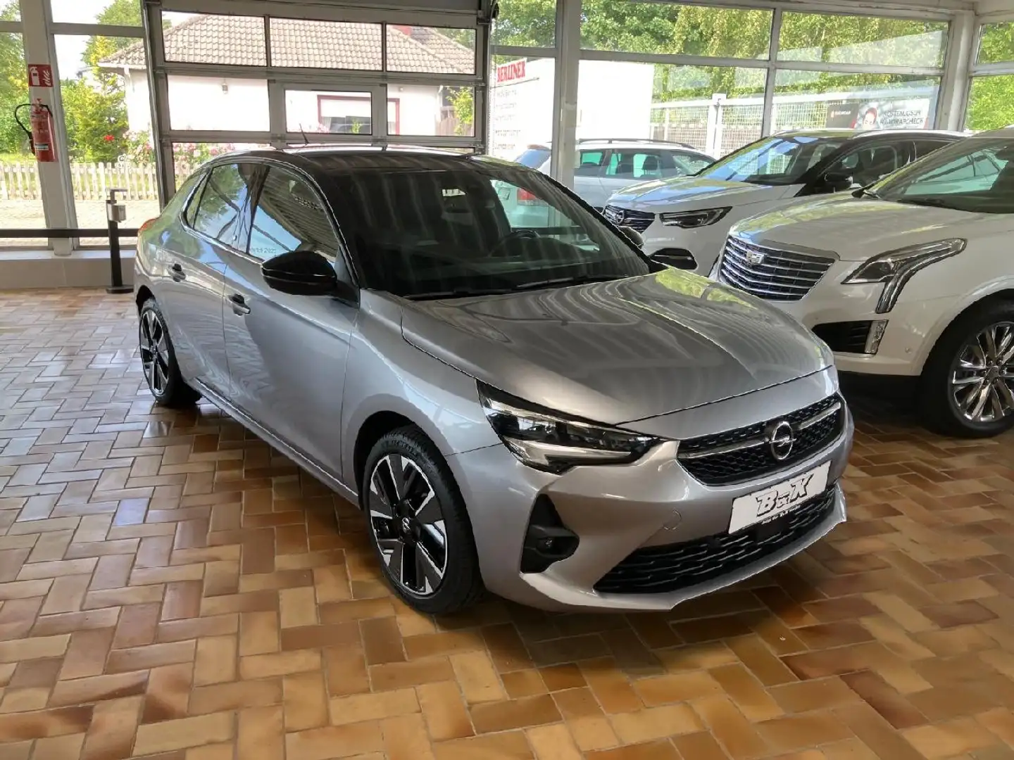 Opel Corsa-e e Ultimate Grau - 2