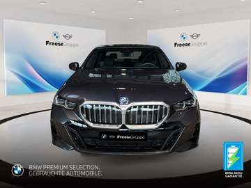 e xDrive Limousine AHK 360° HEAD-UP PANO RFK