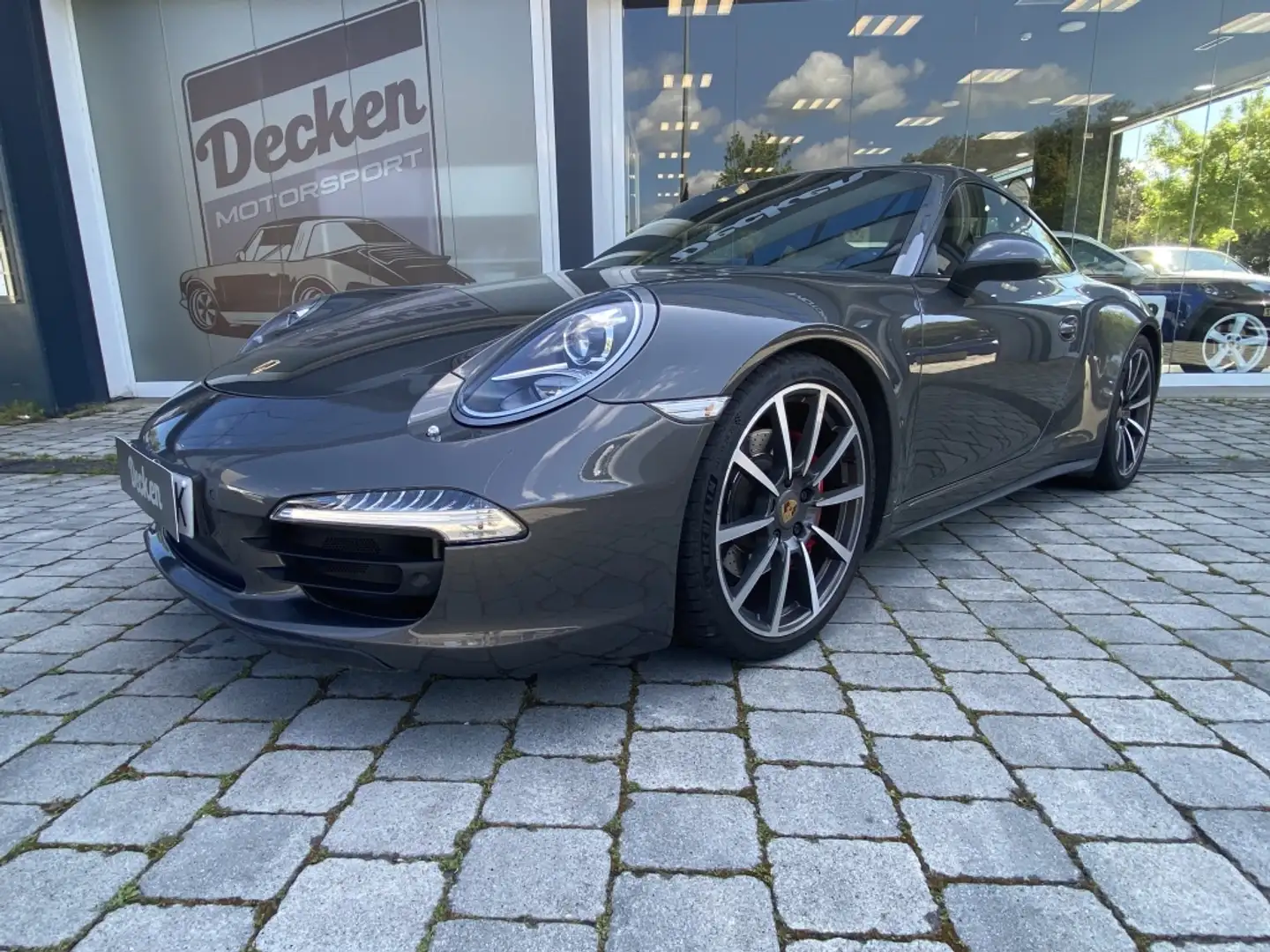 Porsche 991 Carrera 4S Coupé PDK Gris - 2