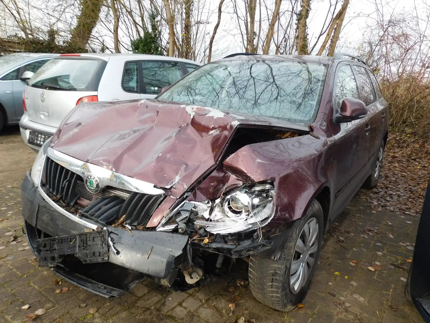Skoda Octavia +VERKAUF an GEWERBE + EXPORT Rot - 1