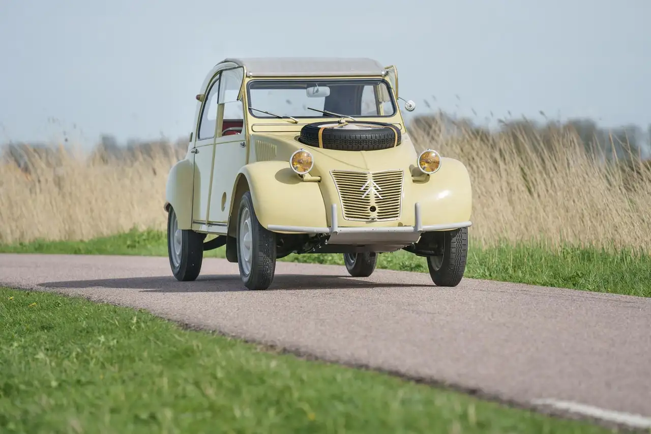 Citroën 2CV