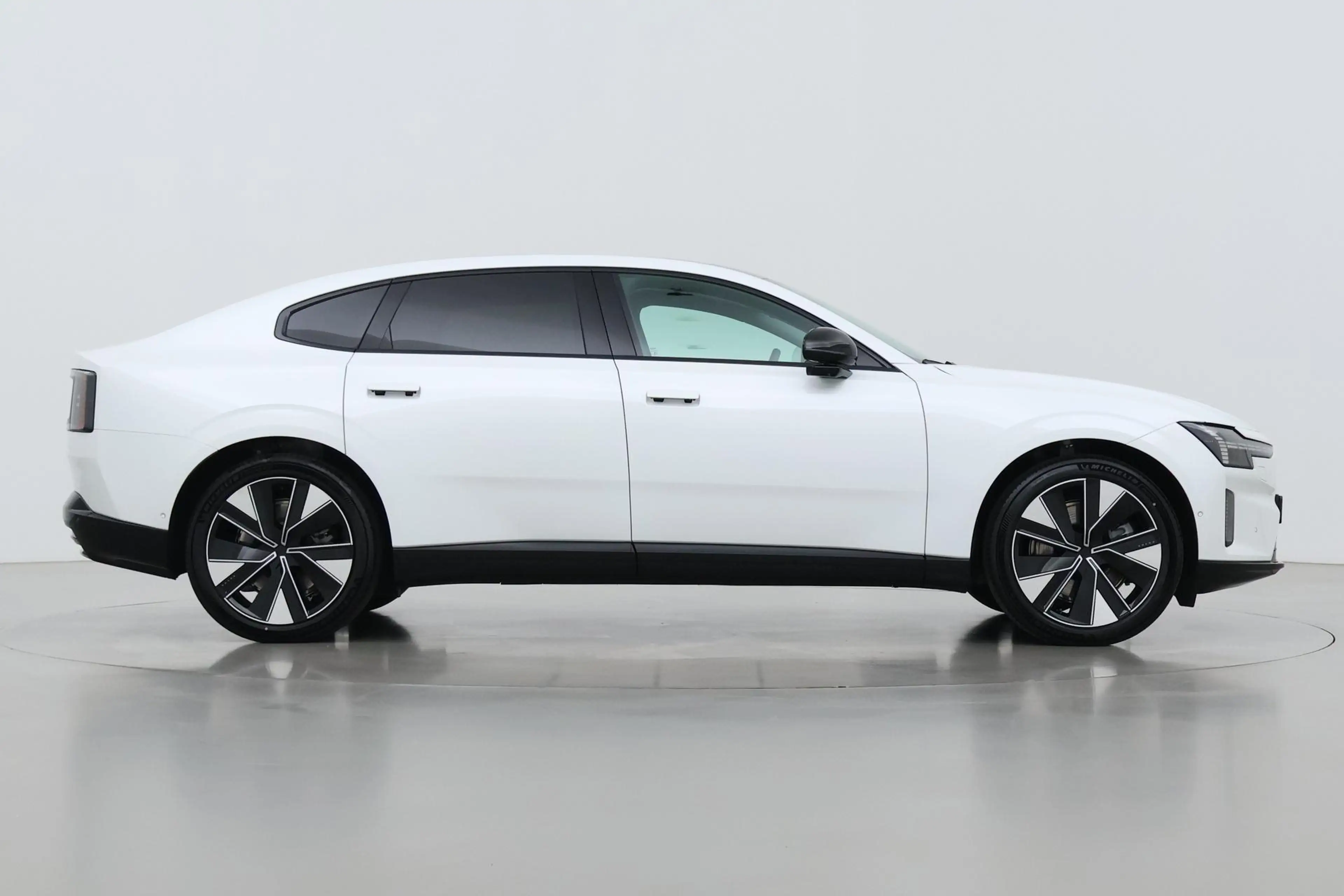 Volvo ES90 Single Motor Extended Range Plus 92 kWh | FACELIFT — photo 10