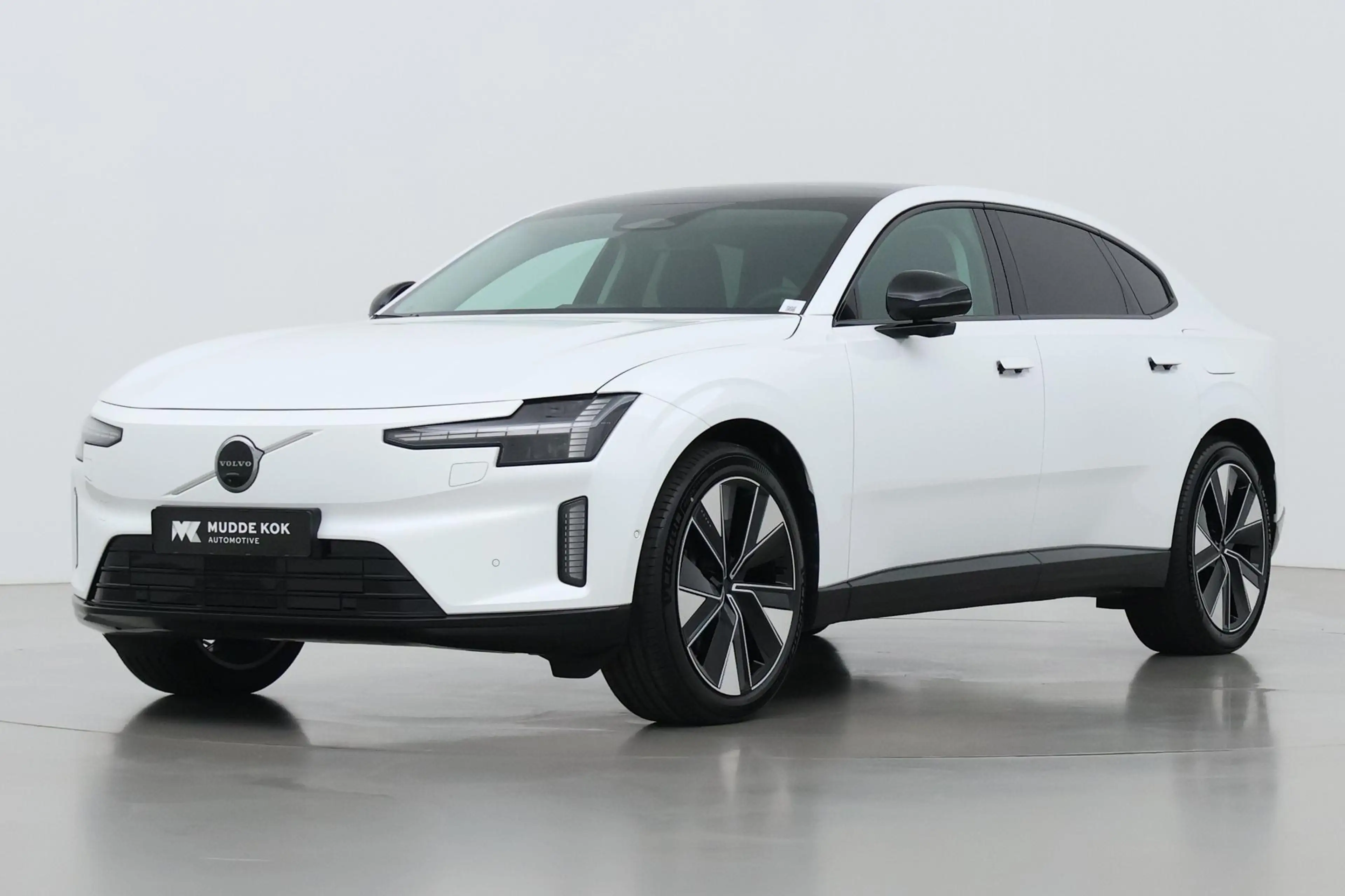 Volvo ES90 Single Motor Extended Range Plus 92 kWh | FACELIFT — photo 8