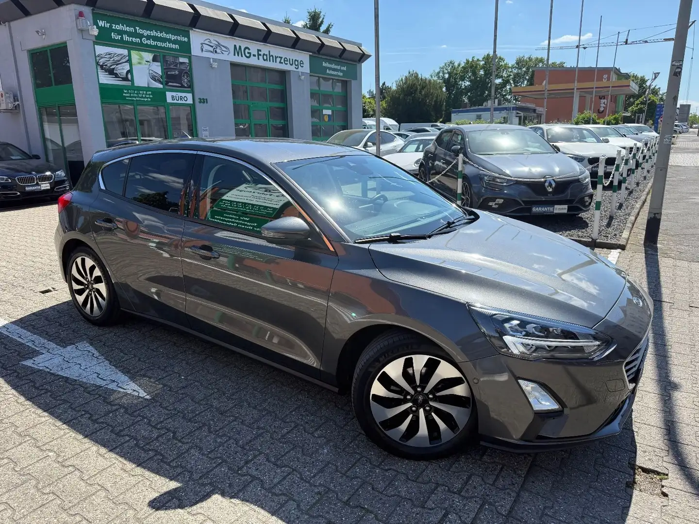 Ford Focus Lim. Cool & Connect 1-HD KAMERA LED NAVI Gris - 2