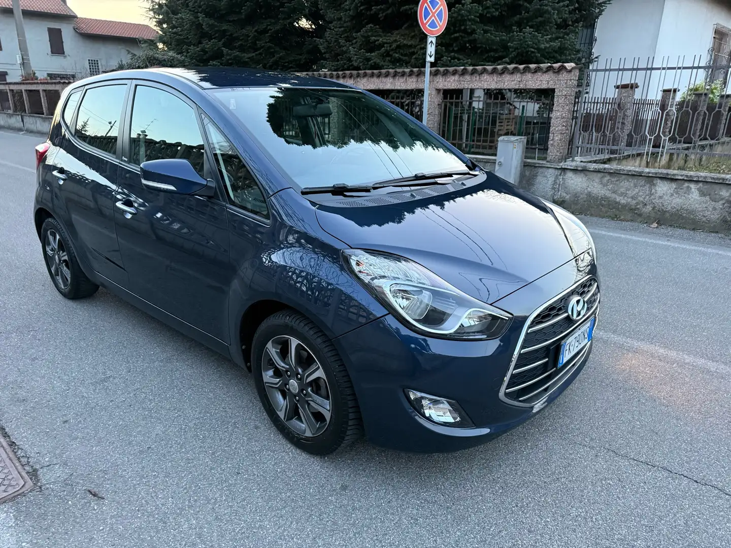 Hyundai iX20 1.6 crdi Xpossible Blu/Azzurro - 2