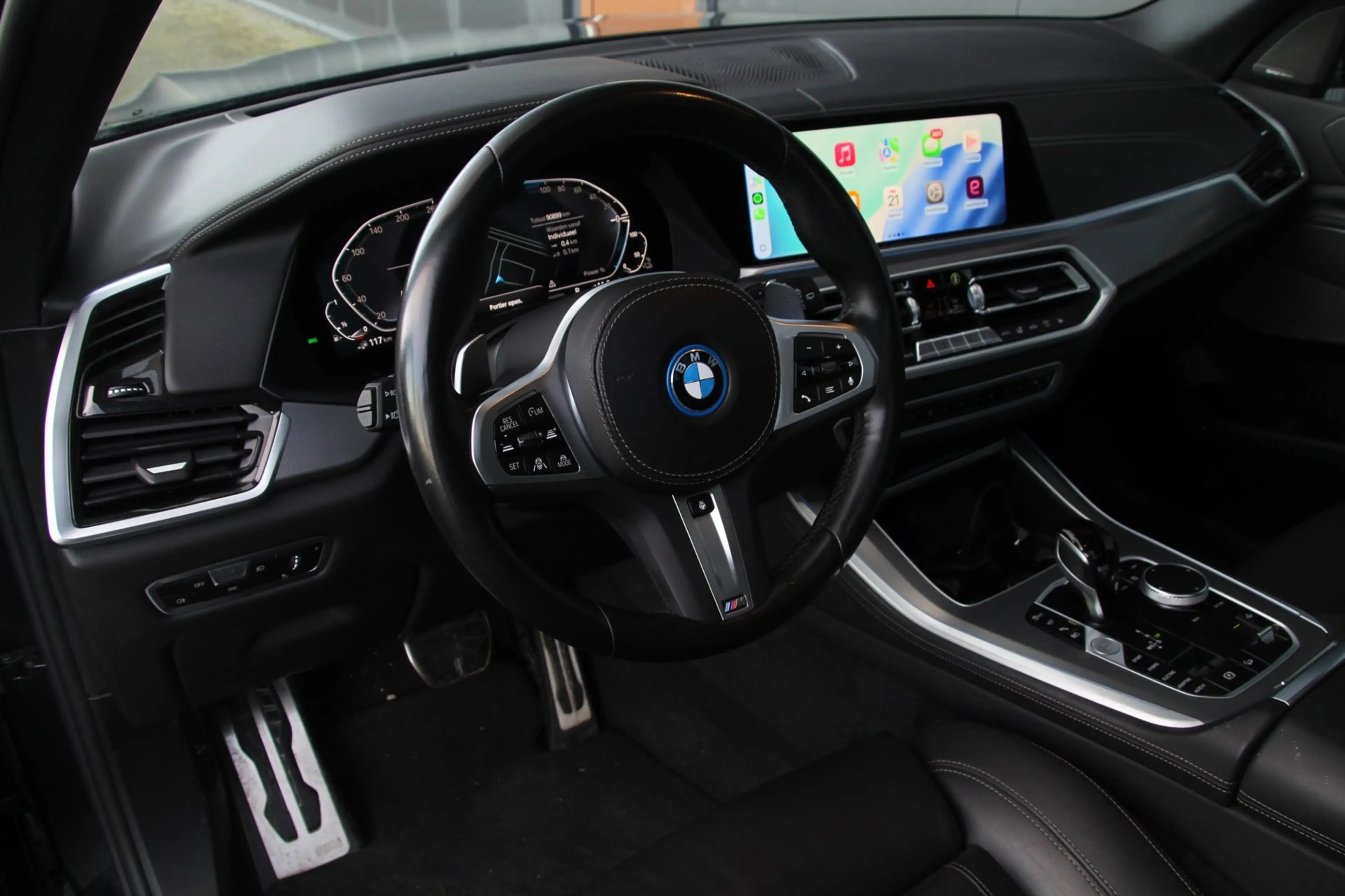 BMW X5 XDrive45e High Executive | M | Apple carplay | Pan — photo 15