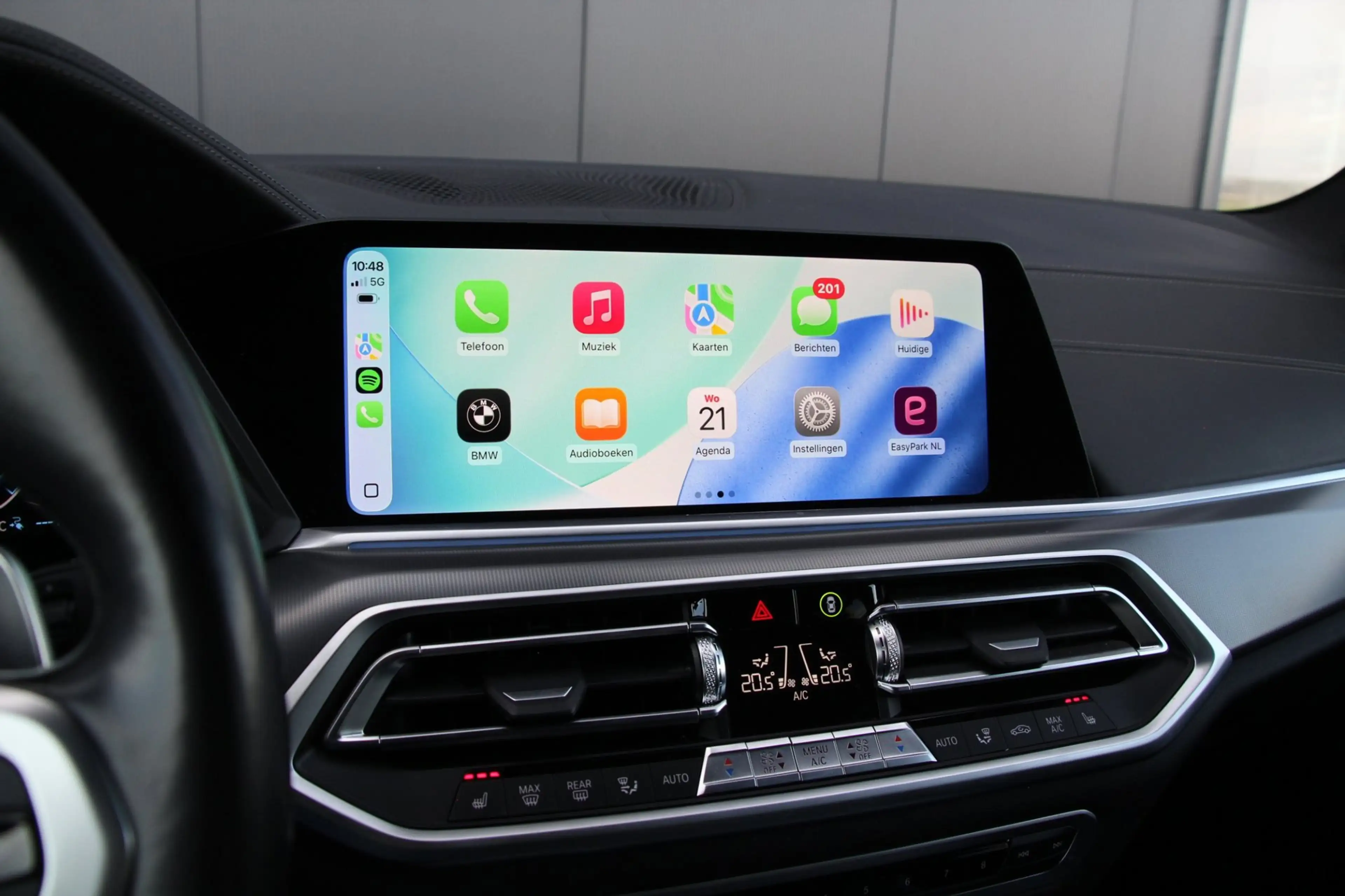 BMW X5 XDrive45e High Executive | M | Apple carplay | Pan — photo 28