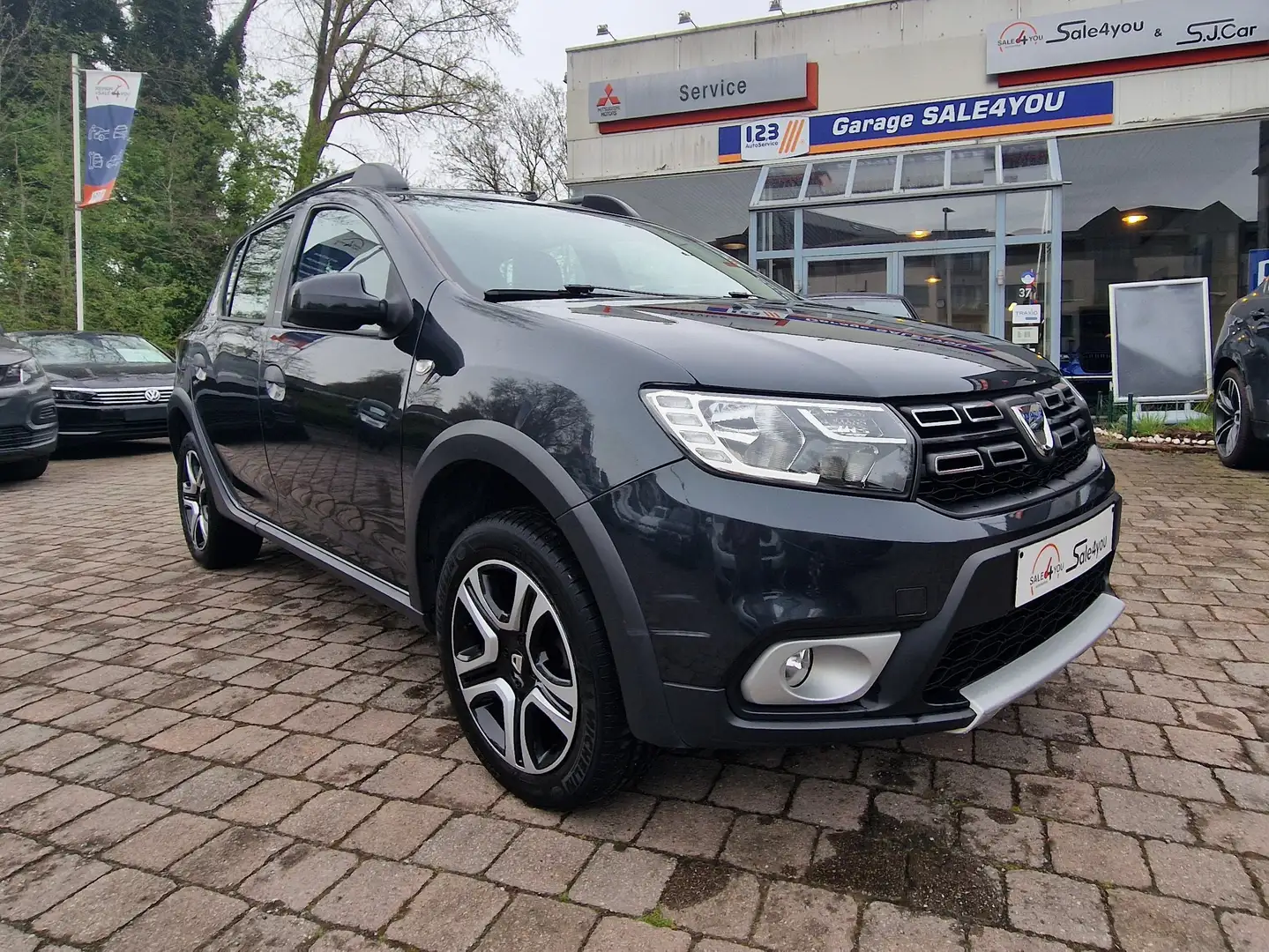 Dacia Sandero Stepway 0.9 TCe Plus (EU6.2) Grijs - 2