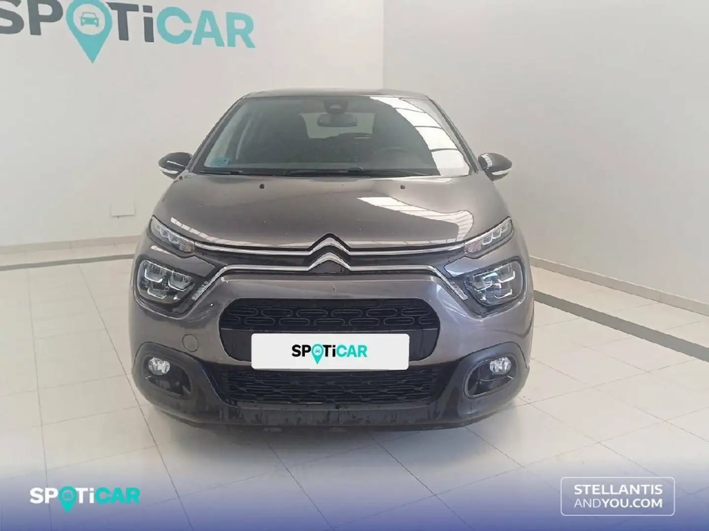 Citroen C3 PureTech 81KW (110CV) Max Grau - 2