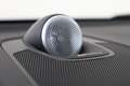 Volvo XC60 T8 PLUG-IN HYBRID AWD ULTRA DARK *FULL OPTIONS!* - Grijs - thumbnail 25