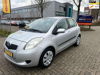 Toyota Yaris 1.3 VVTi Sol - AIRCO - 5 DEURS - TREKHAAK - NAP !