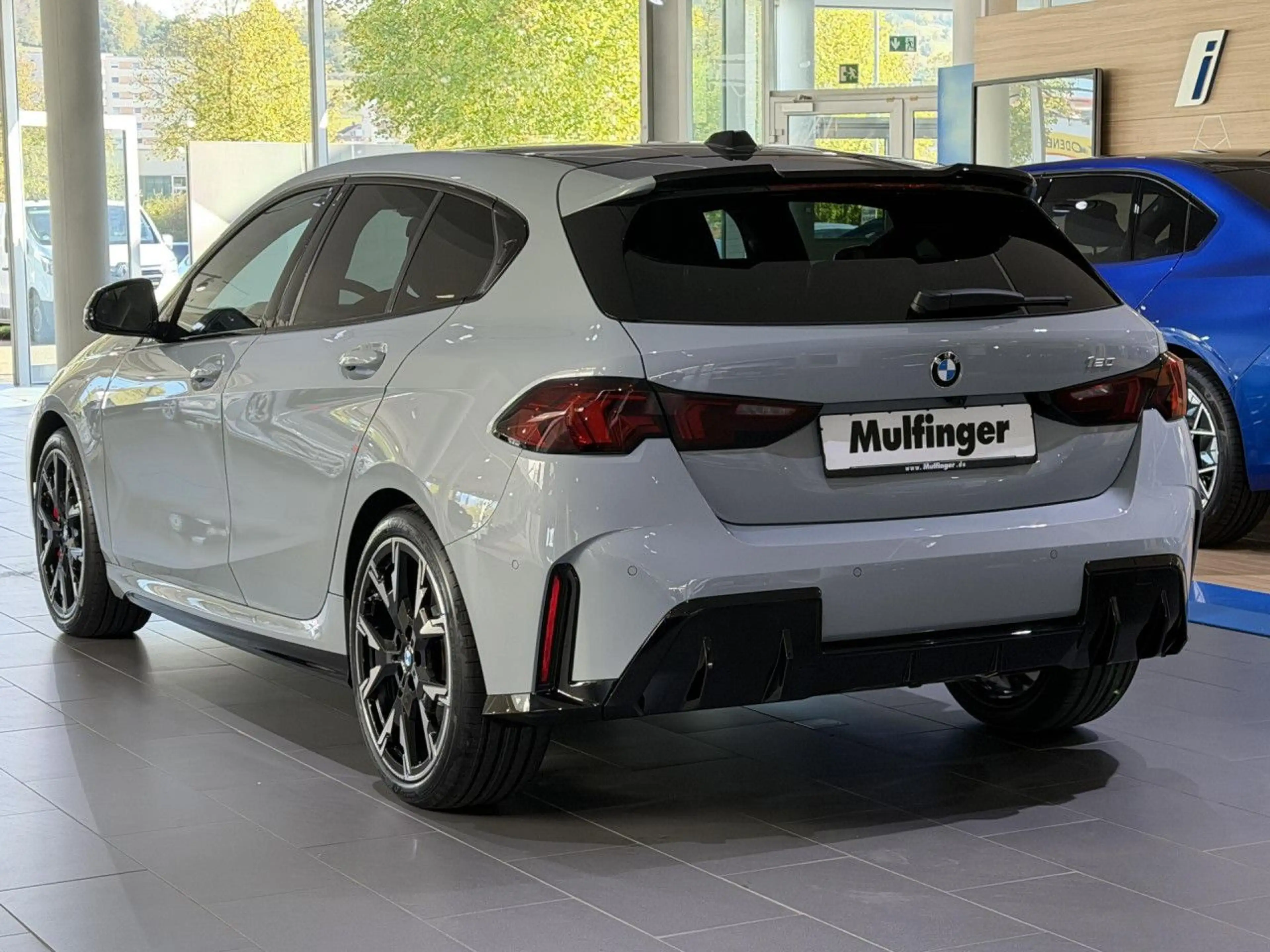 BMW 120 Sportpaket HUD Navi LED Klima PDC el. Fenster — photo 5