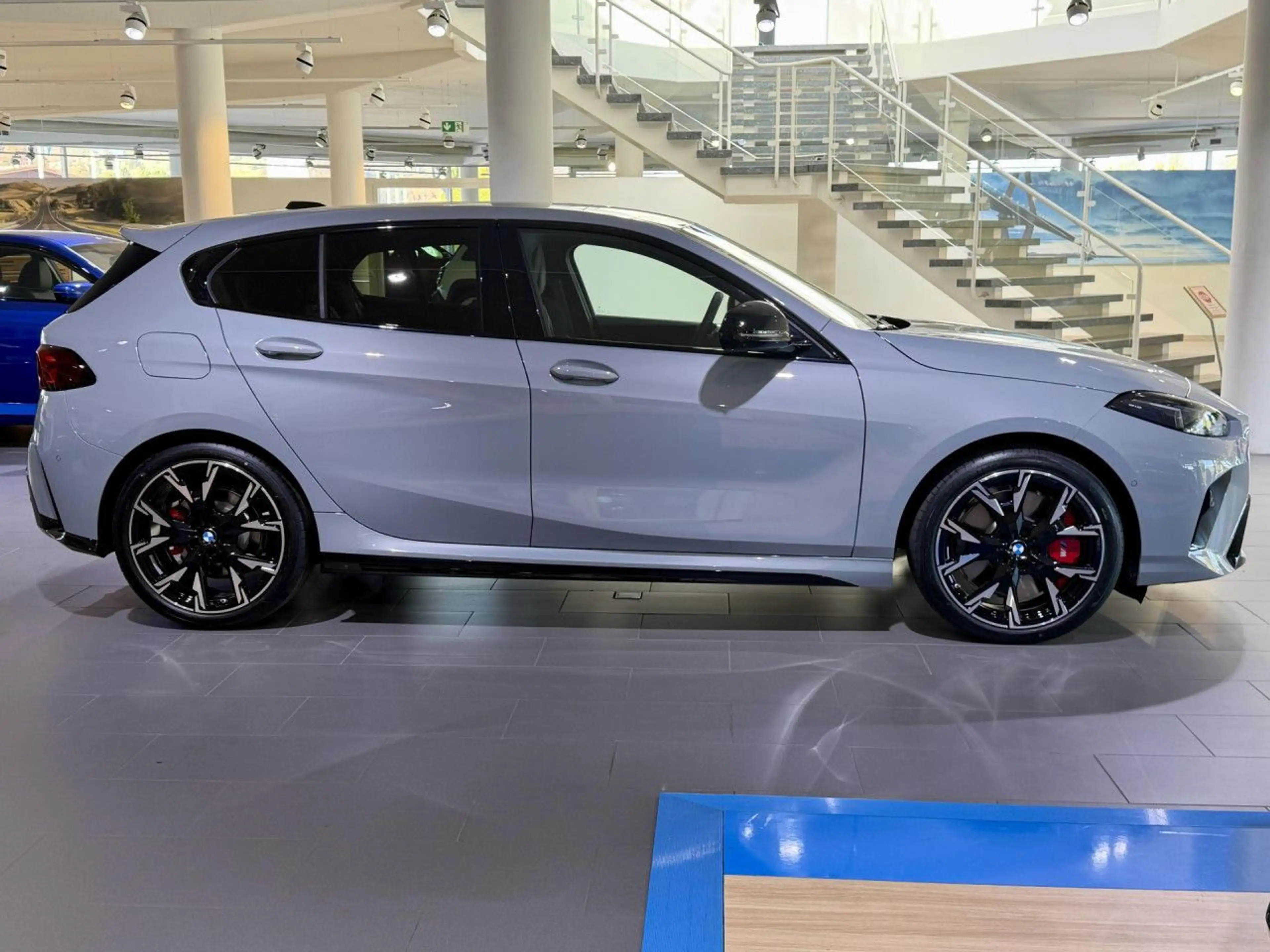 BMW 120 Sportpaket HUD Navi LED Klima PDC el. Fenster — photo 9