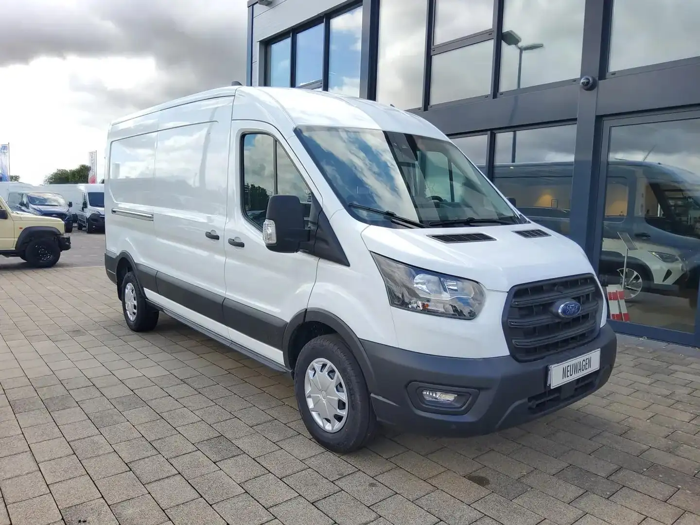 Ford Transit FT350 2.0 TDCI 4x4 Trend L3H2 / PDC/ AHK Wit - 2