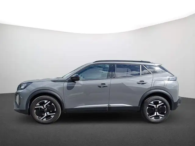 Peugeot 2008 view 4