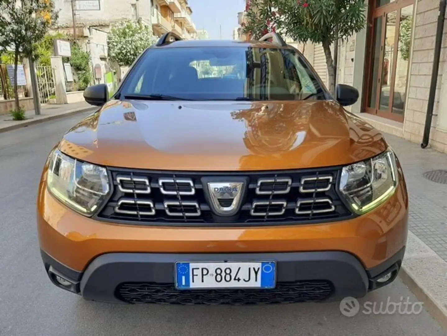Dacia Duster 1.5 dCI 110CV 4X2 UNIPRO NAVI Bronzo - 2