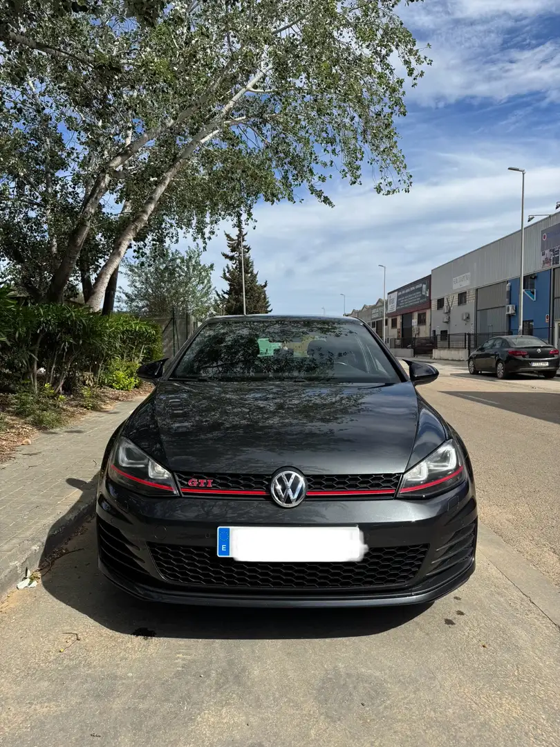 Volkswagen Golf GTI 2.0 TSI 220 - 2