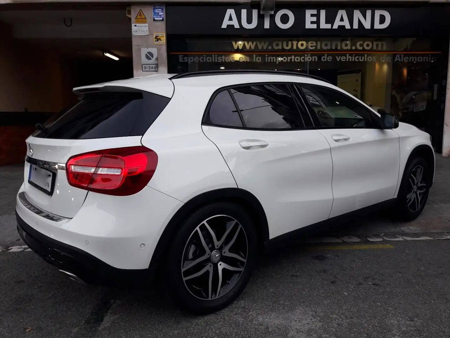 Mercedes-Benz GLA 250 Urban 7G-DCT Blanco - 1