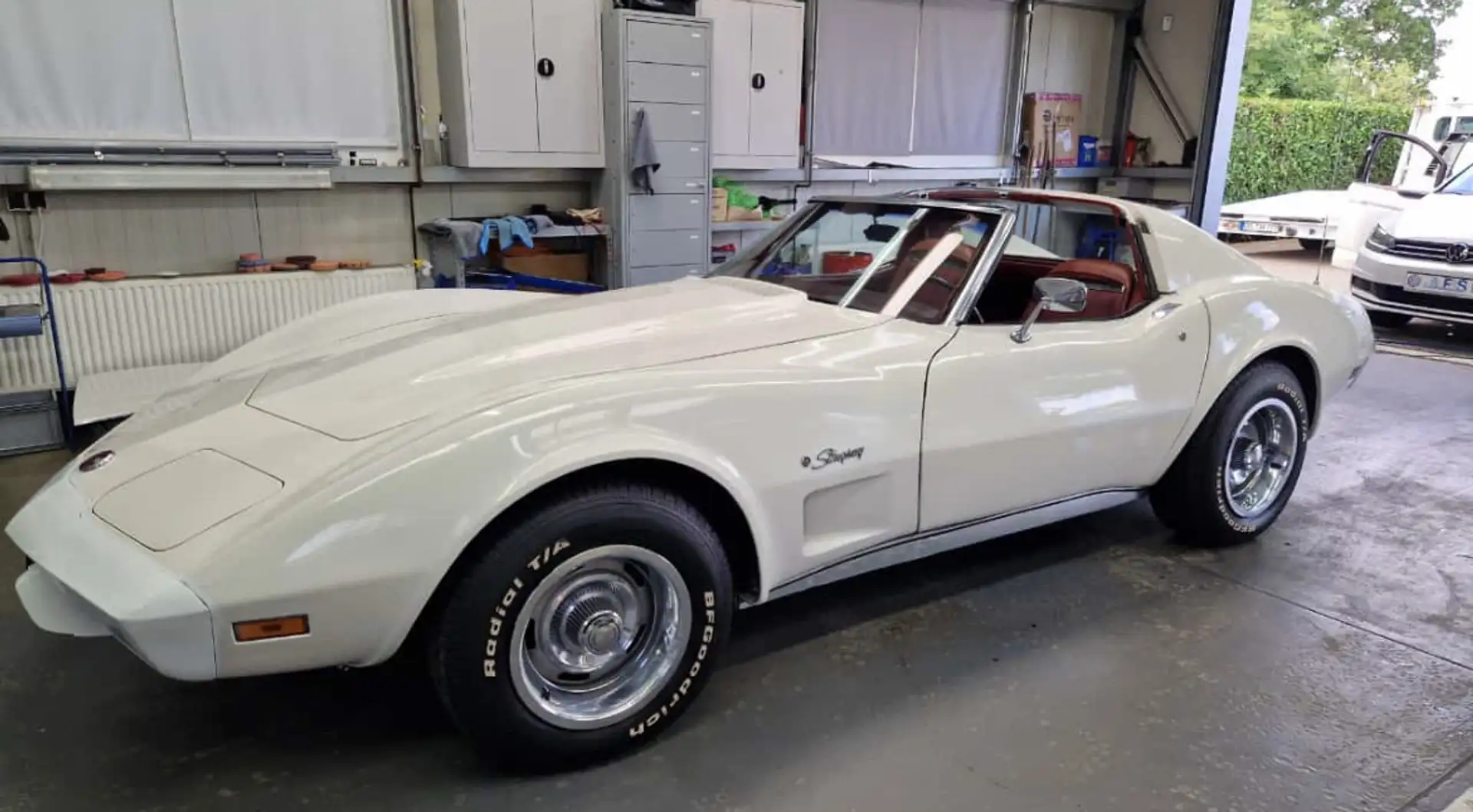 Corvette Stingray Corvette Stingray 350/165 Coupe 2 -türig - 2