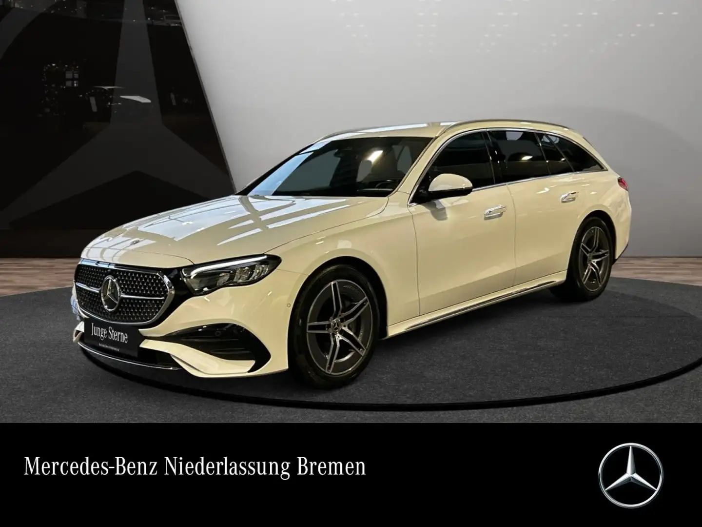 Mercedes-Benz E 220 d T AMG Stdhzg Distr. LED Kamera Totwinkel Weiß - 1