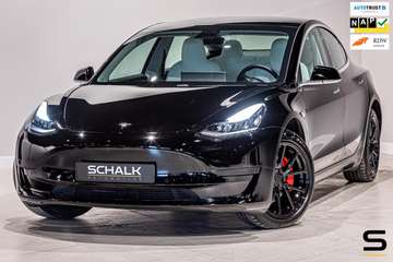 Standard RWD Plus 60 kWh|NAP|Leder|FullOptions