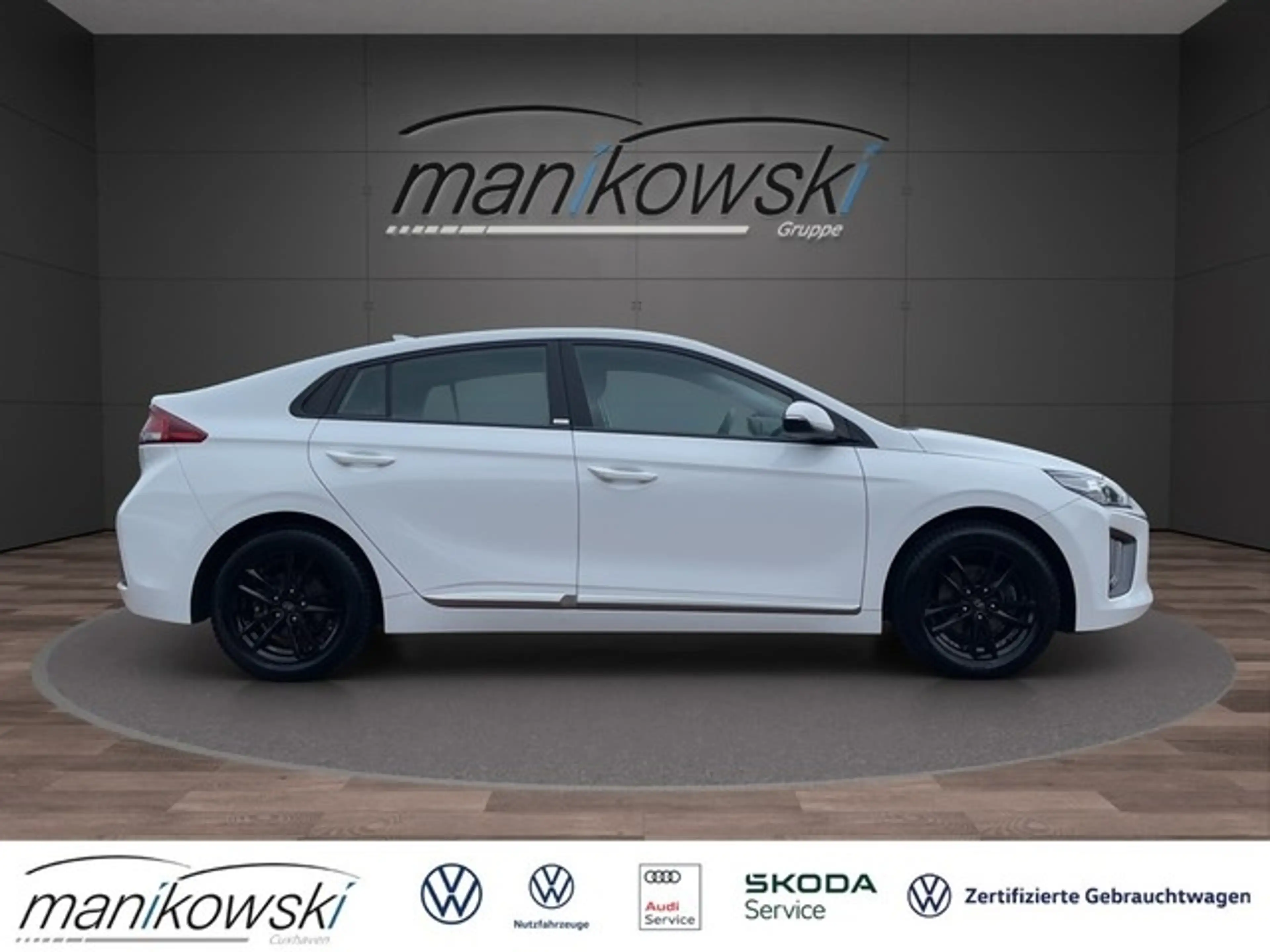 Hyundai IONIQ 1.6GDI Hybrid *Trend*SHA+RFK+Stzhzg+GJR+ — photo 6