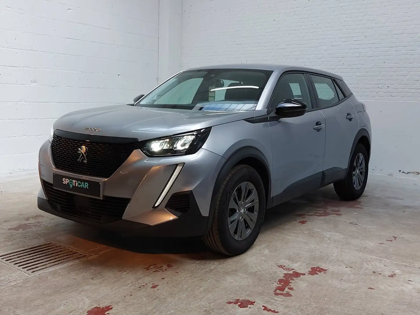 Peugeot 2008 1.2 Puretech 74KW S&S Active Pack Szary - 2