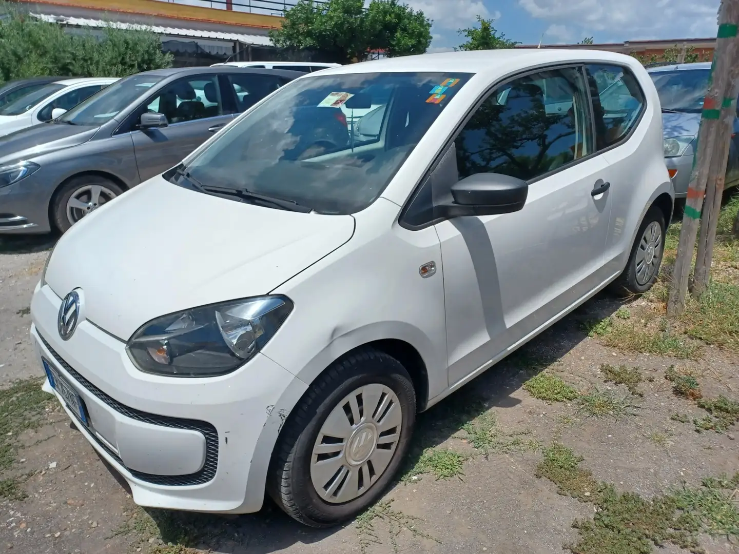 Volkswagen up! 1.0 3p. eco high up! BlueMotion Technology Beige - 1