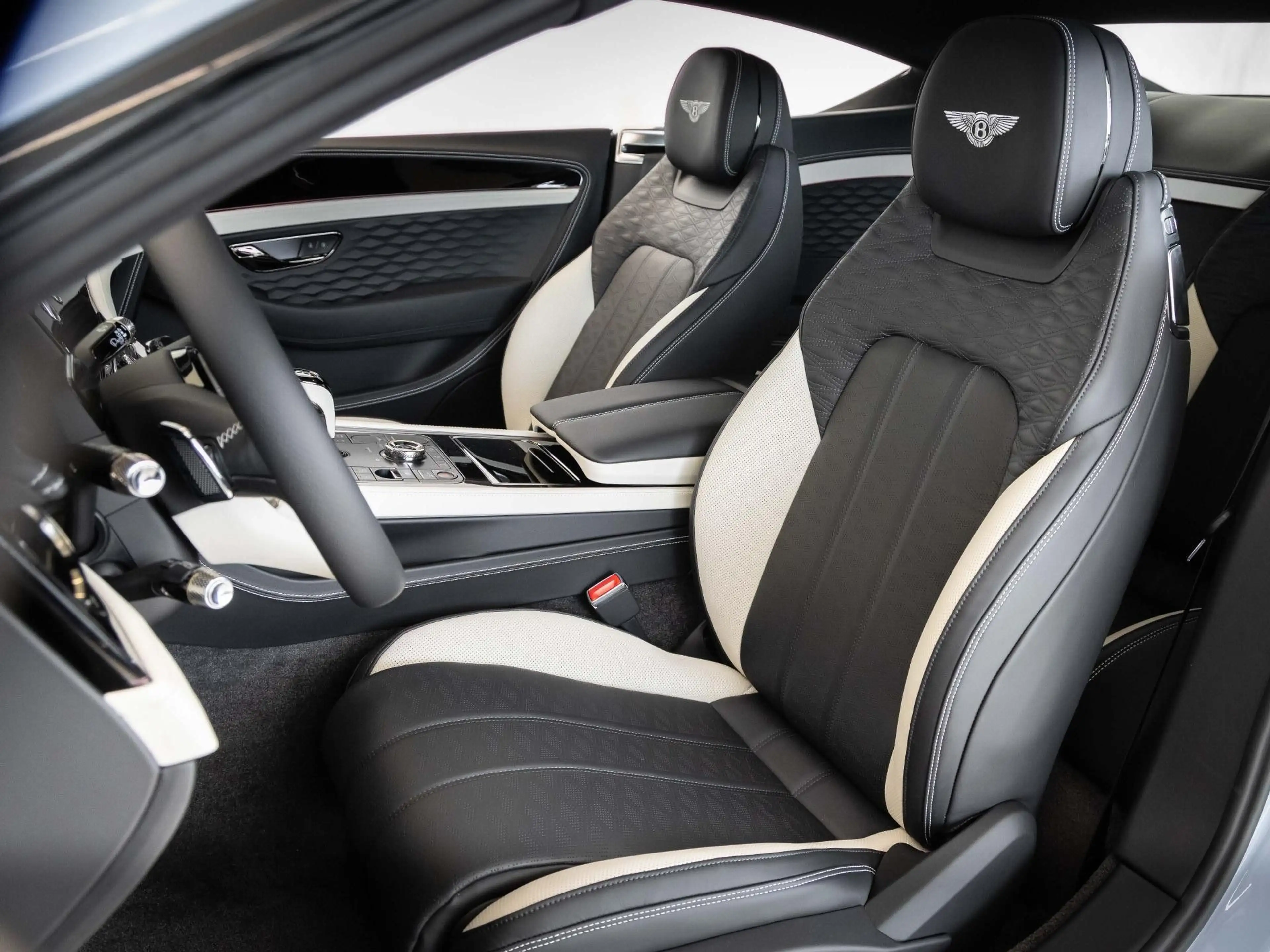 Bentley Continental GT S (MY26) Hybrid BENTLEY MANNHEIM — photo 10