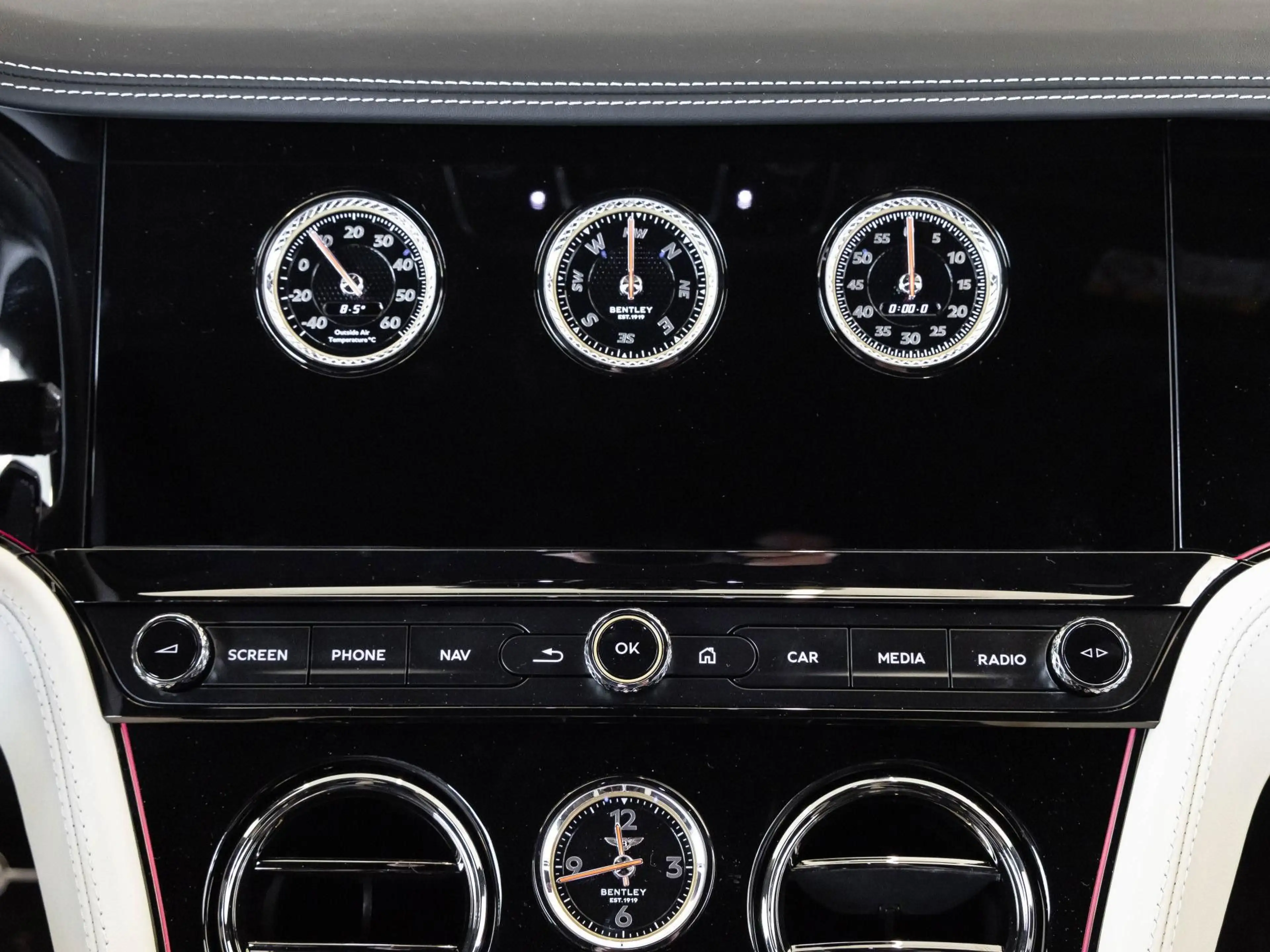 Bentley Continental GT S (MY26) Hybrid BENTLEY MANNHEIM — photo 15