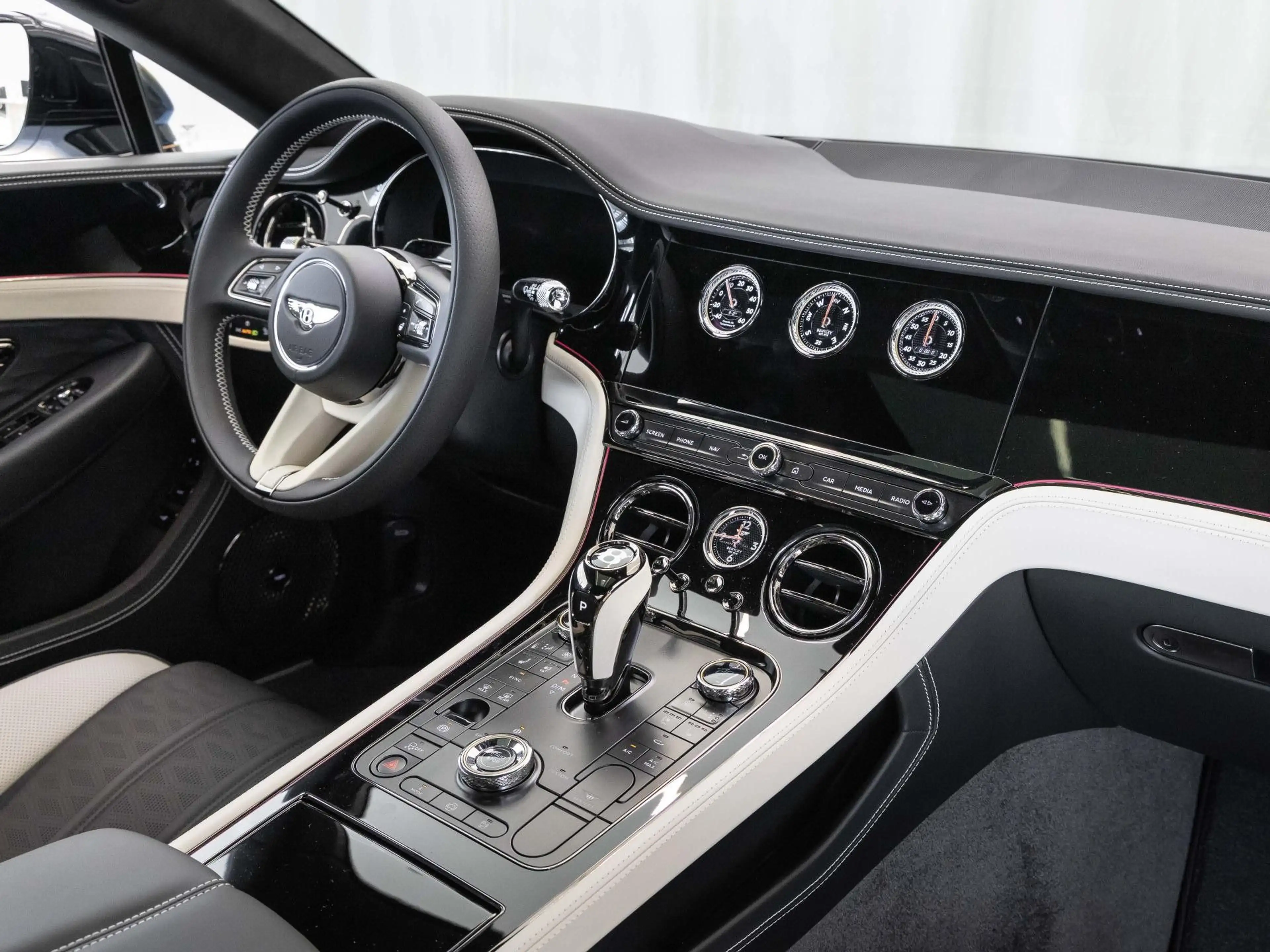Bentley Continental GT S (MY26) Hybrid BENTLEY MANNHEIM — photo 7