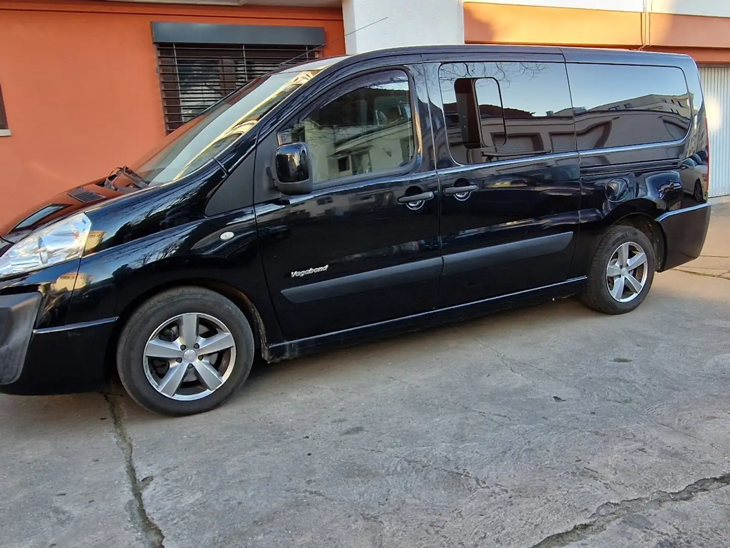 Peugeot Expert L2H1 Vagabond 7Sitze  Bett und  Tischfunktion Noir - 1