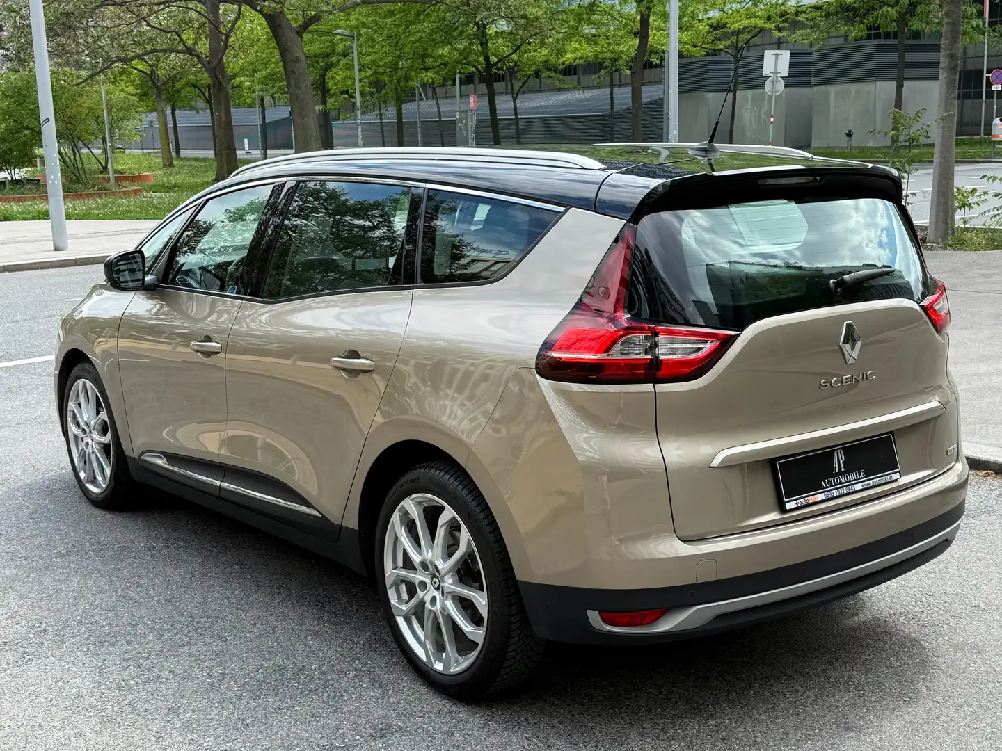 Renault Grand Scenic Intens Energy dCi 110 Beige - 2