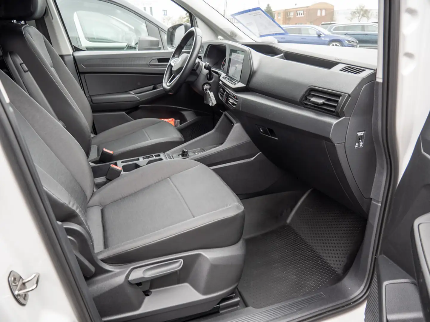 Volkswagen Caddy Cargo 2.0 TDI DSG KLIMA SHZ NAVI Blanc - 2