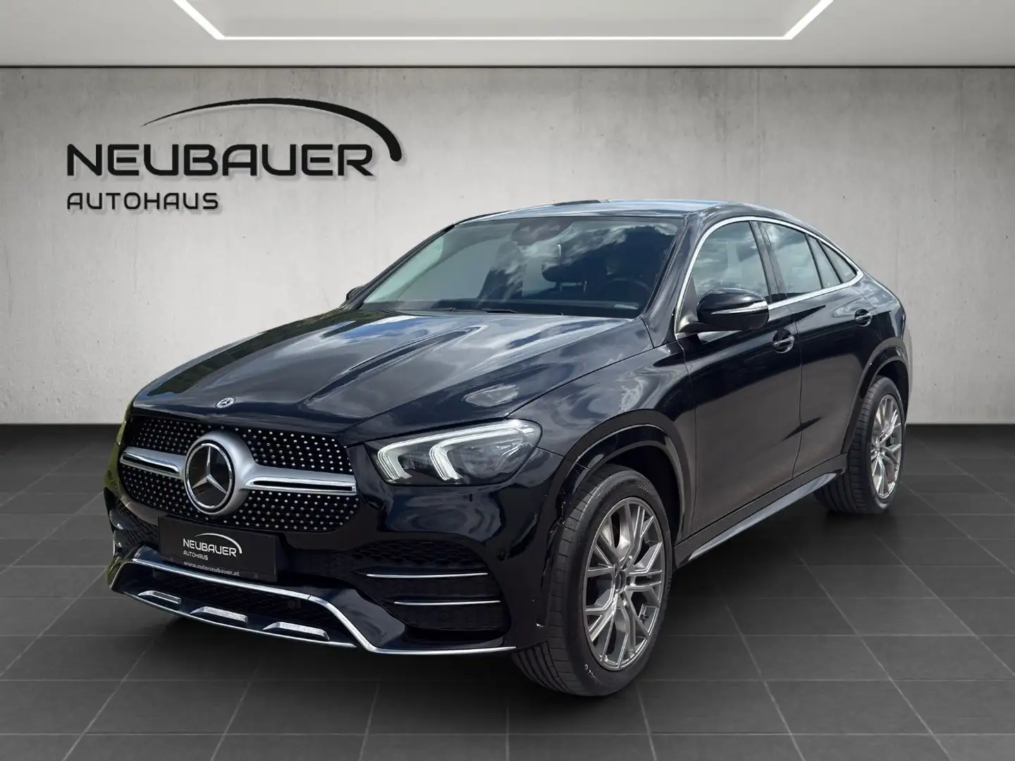 Mercedes-Benz GLE 350 d 4MATIC Coupé AMG Line Distr Shz PTS Weiß - 1